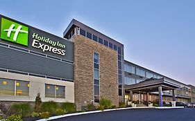 Holiday Inn Express Sault Ste Marie Ontario